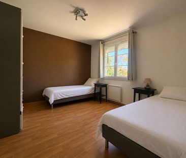Location Maison 6 pièces 139m² - Photo 6