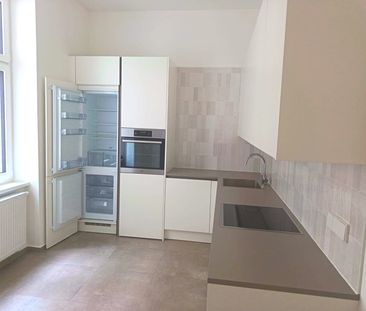 TABORSTRASSE | ALTBAUWOHNUNG MIT 4 ZIMMER, SEPARATER WOHNKÜCHE UND ... - Photo 2