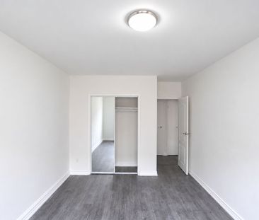 For Lease - 3101 Eglinton Avenue Unit# 211, Toronto, Ontario - Photo 2