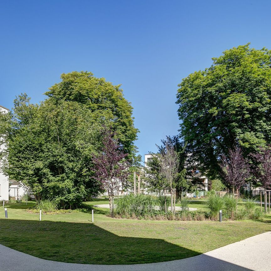 Wohnen auf Zeit: Moderne Wohnung mit Balkon - Photo 1