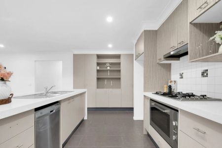 HOCKINGSTUART EPPING PROUDLY PRESENTS - Photo 5