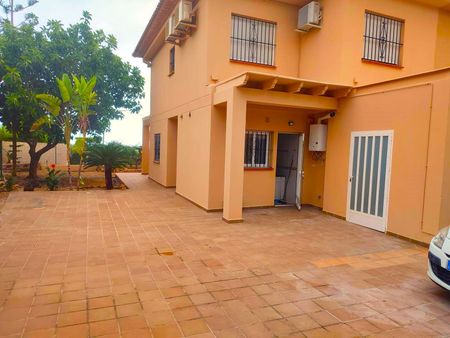 Terraced House in La Nucía, for rent - Photo 4