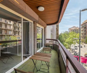 Carrer dAragó, Barcelona, Catalonia 08011 - Photo 4