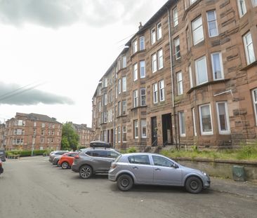 2 bed flat to rent in Bolton Drive, Glasgow, G42 - Photo 1