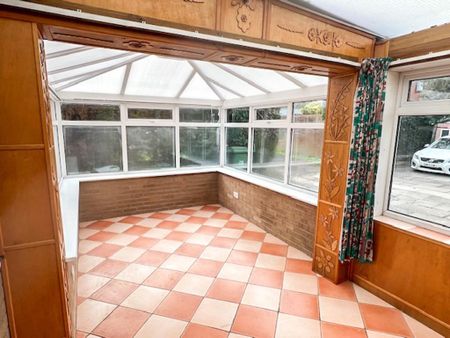2 bedroom detached bungalow to rent - Photo 5