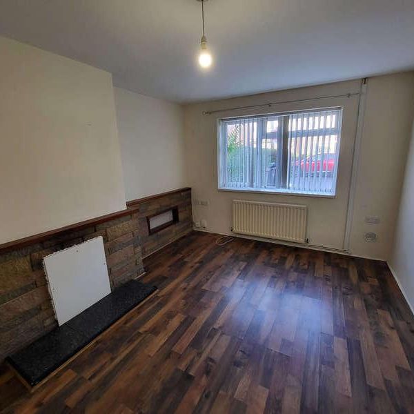 West Way Luton, LU2 - Photo 1