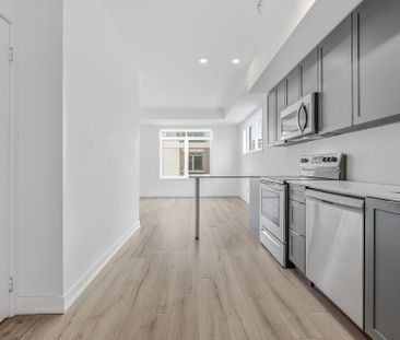 For Lease - 3062 Sixth Line Unit# 342, Oakville, Ontario - Photo 5