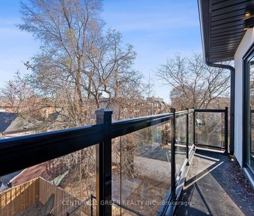 For Lease - 67 Bexhill Avenue Unit# Main & 2nd Floor, Toronto, Ontario - Photo 4