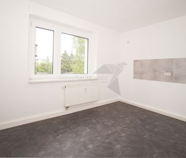 Wohnen im Grünen - ruhige 3-Raum-Wohnung in Chemnitz-Ebersdorf - Photo 4