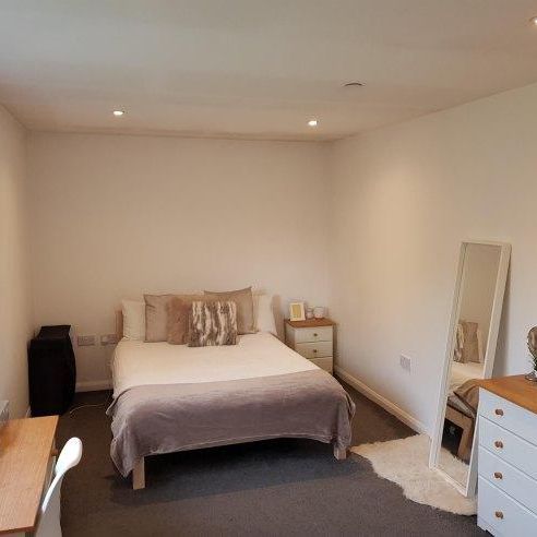 4 bedroom house share to rent - Photo 1