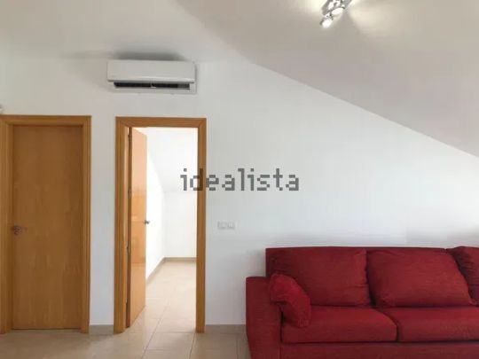 Alquiler de ático en Los Pacos - Photo 1