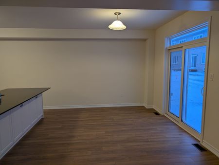 For Lease - 138 Sanders Road, Erin, Ontario - Photo 4