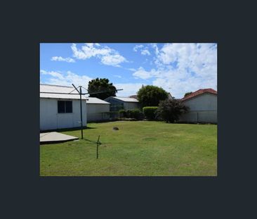7 Kyneton Street, Belmont, NSW 2280 - Photo 3