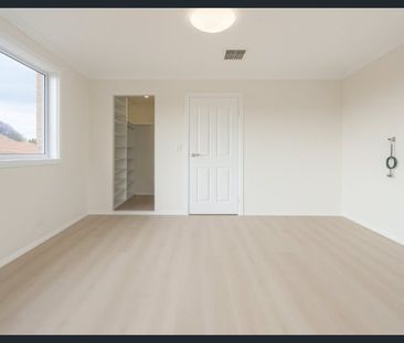 1/136 Greenacre Road, Greenacre, NSW 2190 - Photo 6