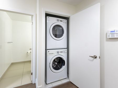 For Lease - 8 Ann Street Unit# 603, Mississauga, Ontario - Photo 3