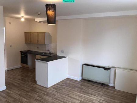 1 bedroom flat to rent - Photo 3