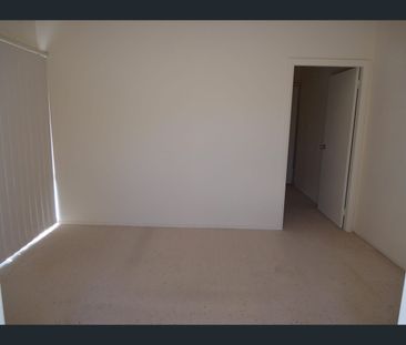 15a Tudor Avenue, Blacktown, NSW 2148 - Photo 4