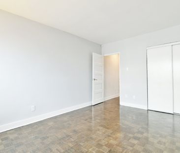 21 James Street - 806 - Photo 4