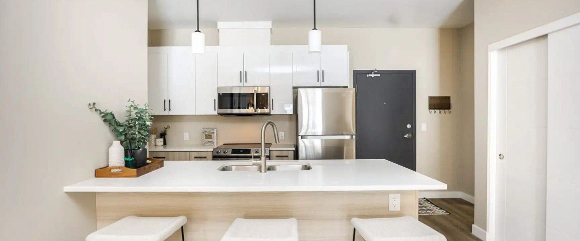 Sol at Aurora — 1 Bedroom, 1 Bathroom + Den - Photo 1
