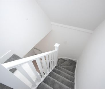 2 bedroom maisonette to rent - Photo 4