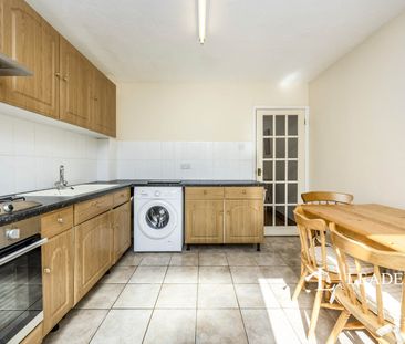 2 bedroom house to rent Grace Avenue, Oldbrook, MK6 - Photo 6