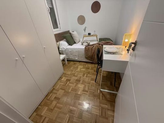 Calle de Andrés Mellado, Madrid, Community of Madrid 28015 - Photo 1