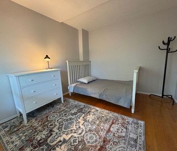 For Lease - 18 Holland Park Avenue Unit# Main, Toronto, Ontario - Photo 2