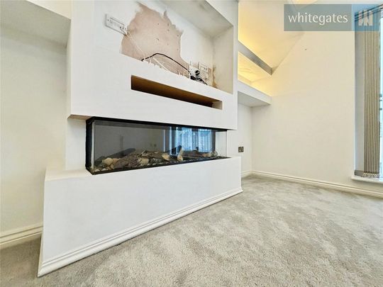 2 bedroom penthouse to rent - Photo 1