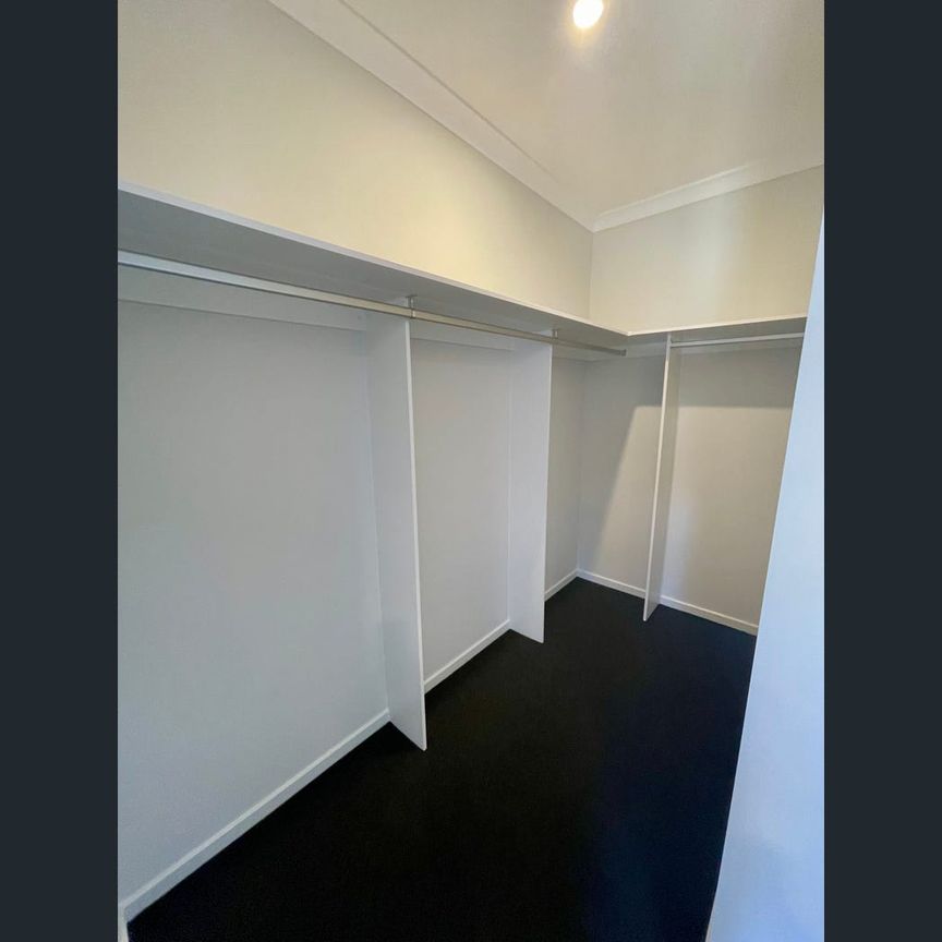 13 Canmore Street, Werribee, Vic 3030 - Photo 1