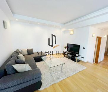 Charles de Gaulle Square | Rent furnished 3-Bedroom - Fotografie 1