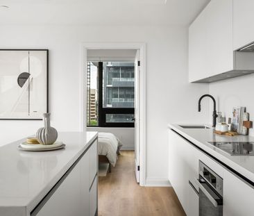 For Lease - 4023 The Exchange N/A Unit# 1802, Mississauga, Ontario - Photo 2