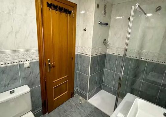 Carrer de les Roses, Manises, Valencian Community 46940