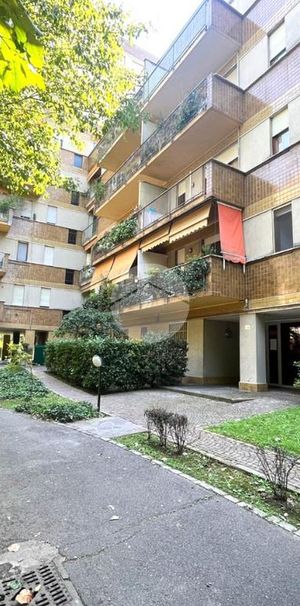 Monolocale in affitto - Photo 1