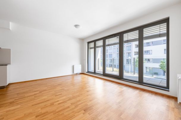 Pronájem bytu 2+kk • 58 m² bez realitkyU Mlýnského kanálu, Praha - Karlín - Photo 1