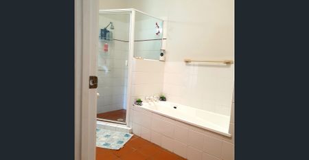 Beachside Convenience in a Peaceful Mount Coolum - Photo 3