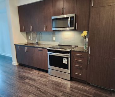 For Lease - 4055 Parkside Village Drive Unit# 919, Mississauga, Ont... - Photo 2