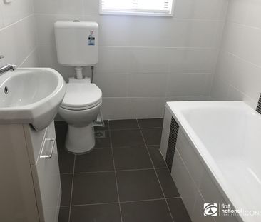 Spacious Family Comfort - Photo 3