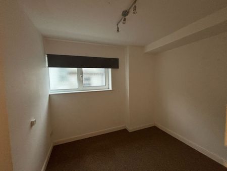 5 Bed Terraced House, Hove, BN3 - Photo 4