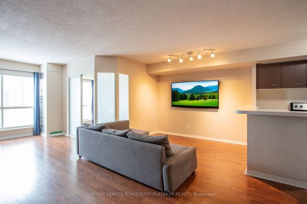 25 The Esplanade #1421 - Photo 1