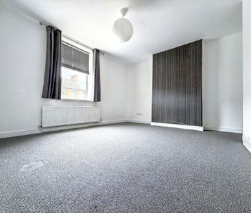 Shop Row, Philadelphia , Houghton Le Spring, Tyne and Wear, DH4 4JD - Photo 2