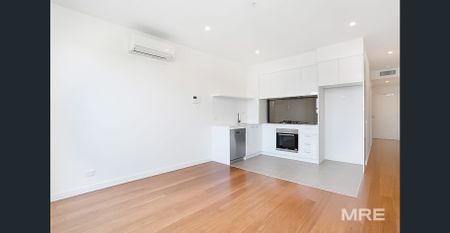 Modern and convenient living in Brunswick West - Photo 4