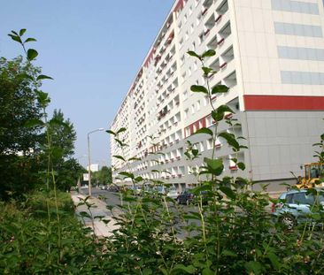 Wohnungsangebot Victor-Jara-Straße 1 - Foto 1