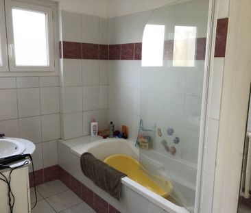 Location Maison 4 pièces 74m² - Photo 5