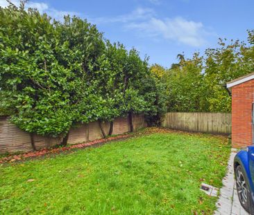 4 bedroom detached house to rent - Photo 5