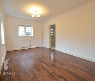 5 bedroom terraced house to rent - Photo 2