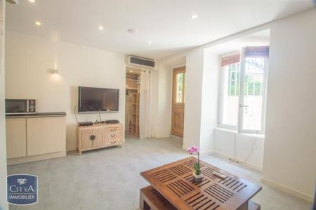 Location Appartement 1 pièce 21m² CANNES 06400 - Photo 2