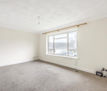 3 bedroom bungalow to rent - Photo 2