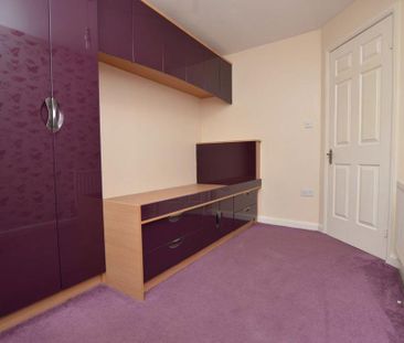 2 bedroom townhouse to rent - Photo 3