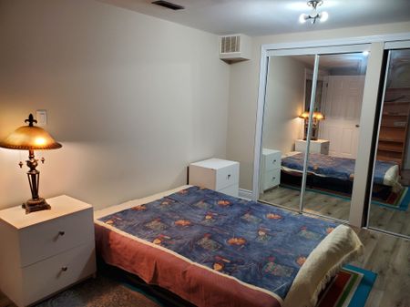 For Lease - 7 Adam Street, Brampton, Ontario - Photo 5