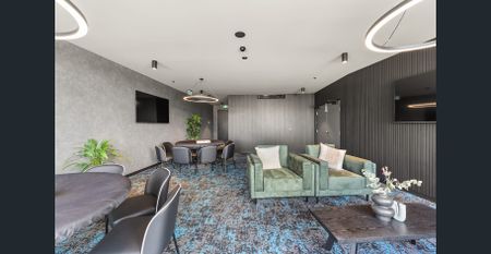 6 STAR FACILITY LIVING - Photo 5